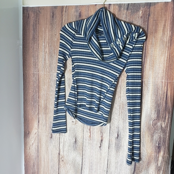 #40 Free People Cape Cold  Stripe Button Turtleneck - Picture 11 of 11